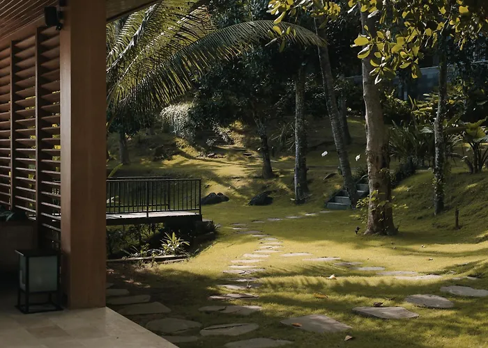 Sanglung & Resort Kubutambahan (Bali)