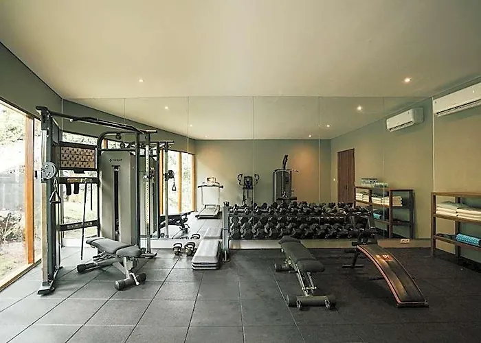 Resort Sanglung & 5*